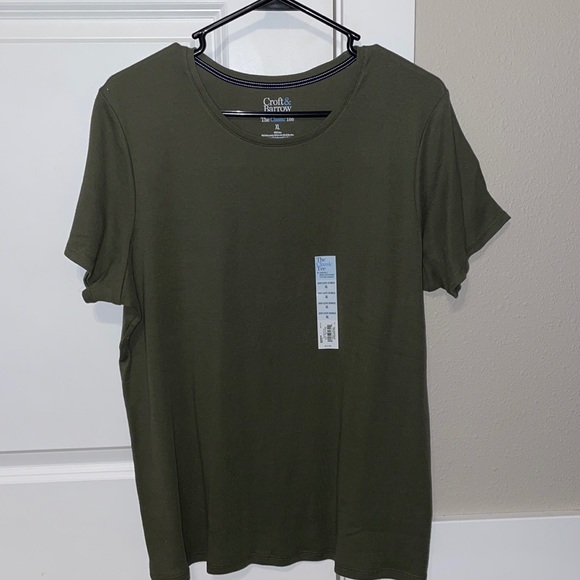 croft & barrow Tops - ‼️ Bundle 3/$20 - NWT Croft & Barrow Short-Sleeve Crewneck - Green